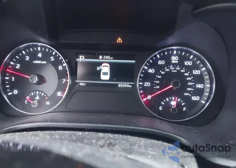 2022 Kia Forte Lxs z USA, uszkodzony, nr VIN 3KPF24AD9NE476730